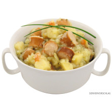 Sopa de patatas con salchicha vienesa