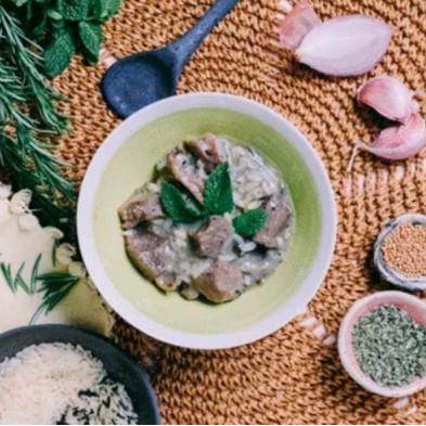 Cordero a la menta con arroz
